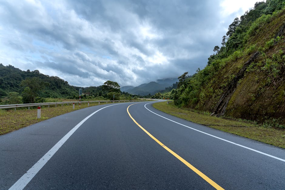 Yol Çizgilerinin Ekonomisi: Yol Çizgisi Yapan Şirketlerin Önemi ve Maliyetler